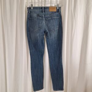 Lucky Brand Ava Mid Rise Skinny Jeans Women’s Size 2/26 Reg